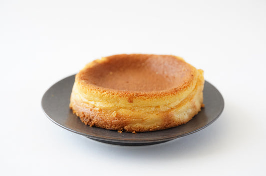 チーズケーキ ホール プレーン